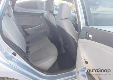 2013 Hyundai Accent Se из США, поврежденный, VIN KMHCU5AE1DU086048